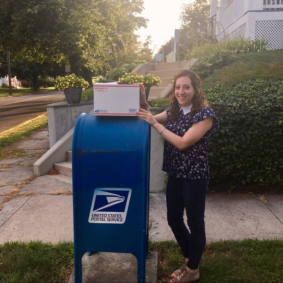 ✨ MEET ME ✨ - Picture 3 of 4